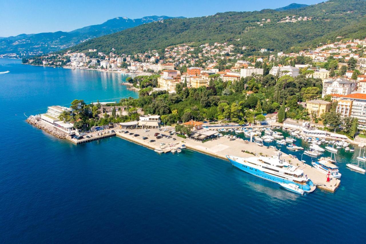 Carnaro Apartment Opatija Exteriör bild